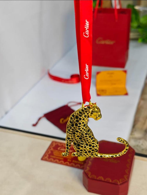 Luxury Leopard Car Hanging Ornament – Premium Vehicle Decor alternate view