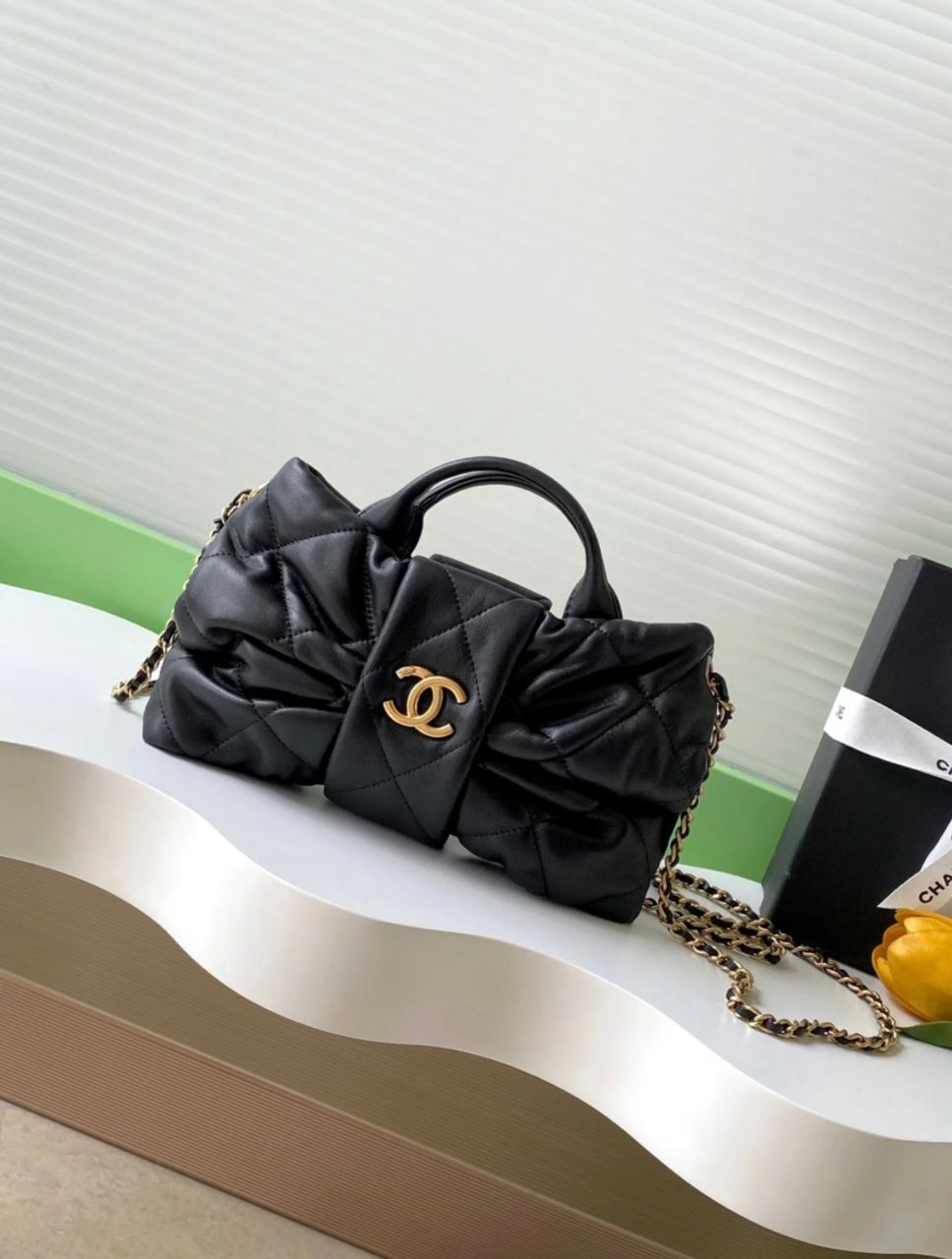 Chanel Quilted Handle Bag | Classic Structured Bag | 24×5×15cm
